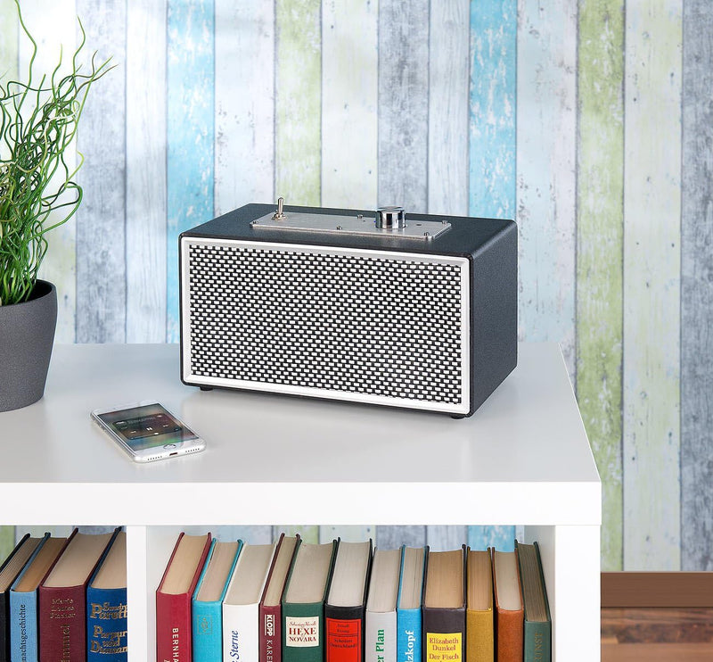 auvisio Box, Bluetooth: Mobiler Retro-Lautsprecher mit Bluetooth 4.1 und AUX-Eingang, 20 Watt (Stran