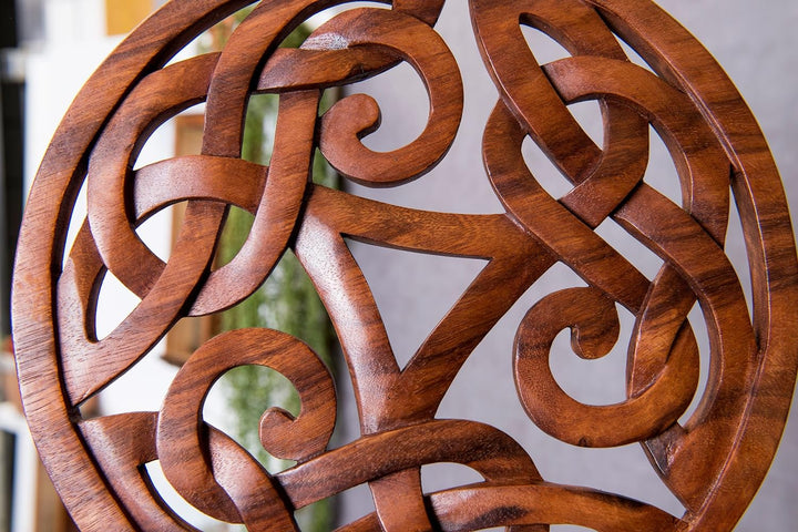 Windalf Grosses Celtic Wandbild Alesia Ø 29 cm Triskele Holzbild Wanddeko Handarbeit aus Holz