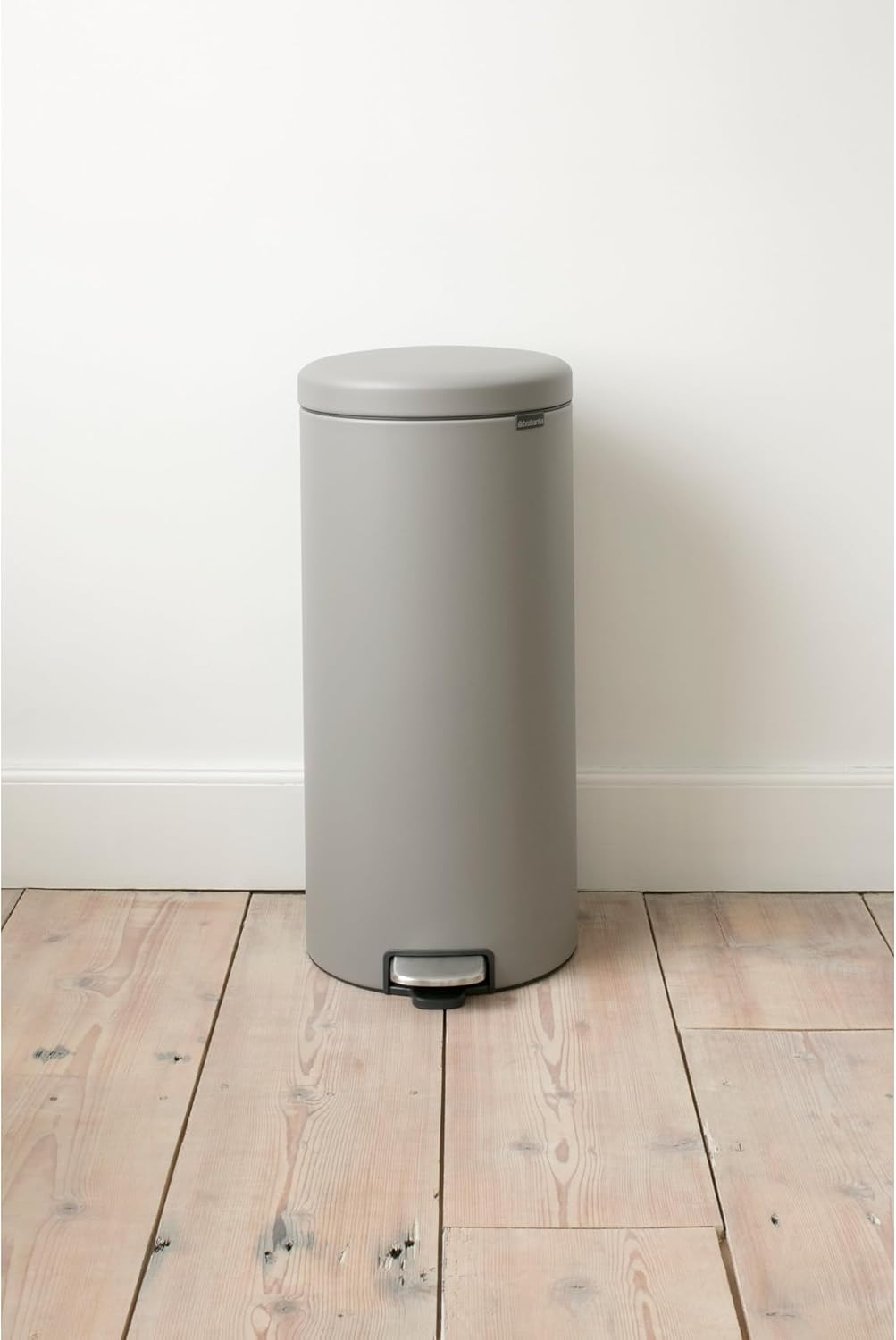 Brabantia Treteimer newIcon, 30 L Mineral Concrete Grey 34x30x68cm, Mineral Concrete Grey 34x30x68cm