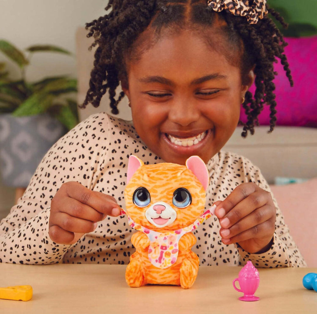 Hasbro furReal Newborns Kätzchen, Animatronik Plüschspielzeug mit Soundeffekten, interaktives Tierch