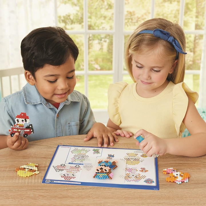 Aquabeads 35125 Paw Patrol Schlüsselanhänger Bastelset, Wasserperlen Kreativset mit Paw Patrol Chara