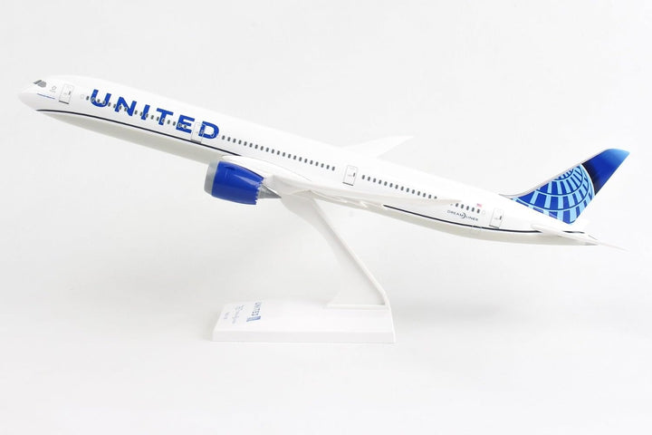 Skymarks United Airlines Boeing 787-10 &