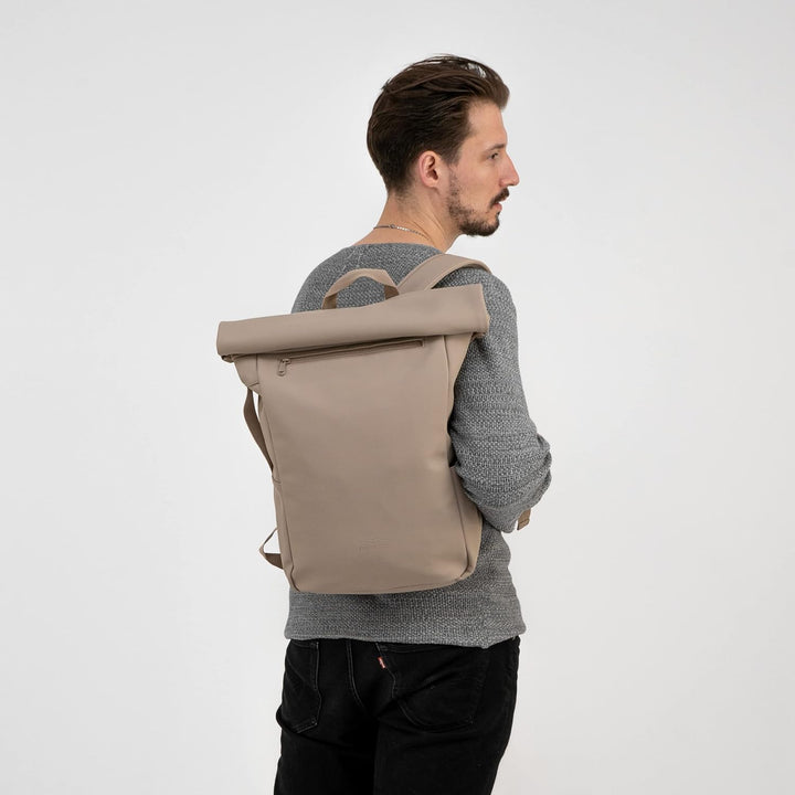 Johnny Urban Rucksack Damen & Herren - Henry - Rolltop Backpack mit Laptopfach für Uni Business Arbe