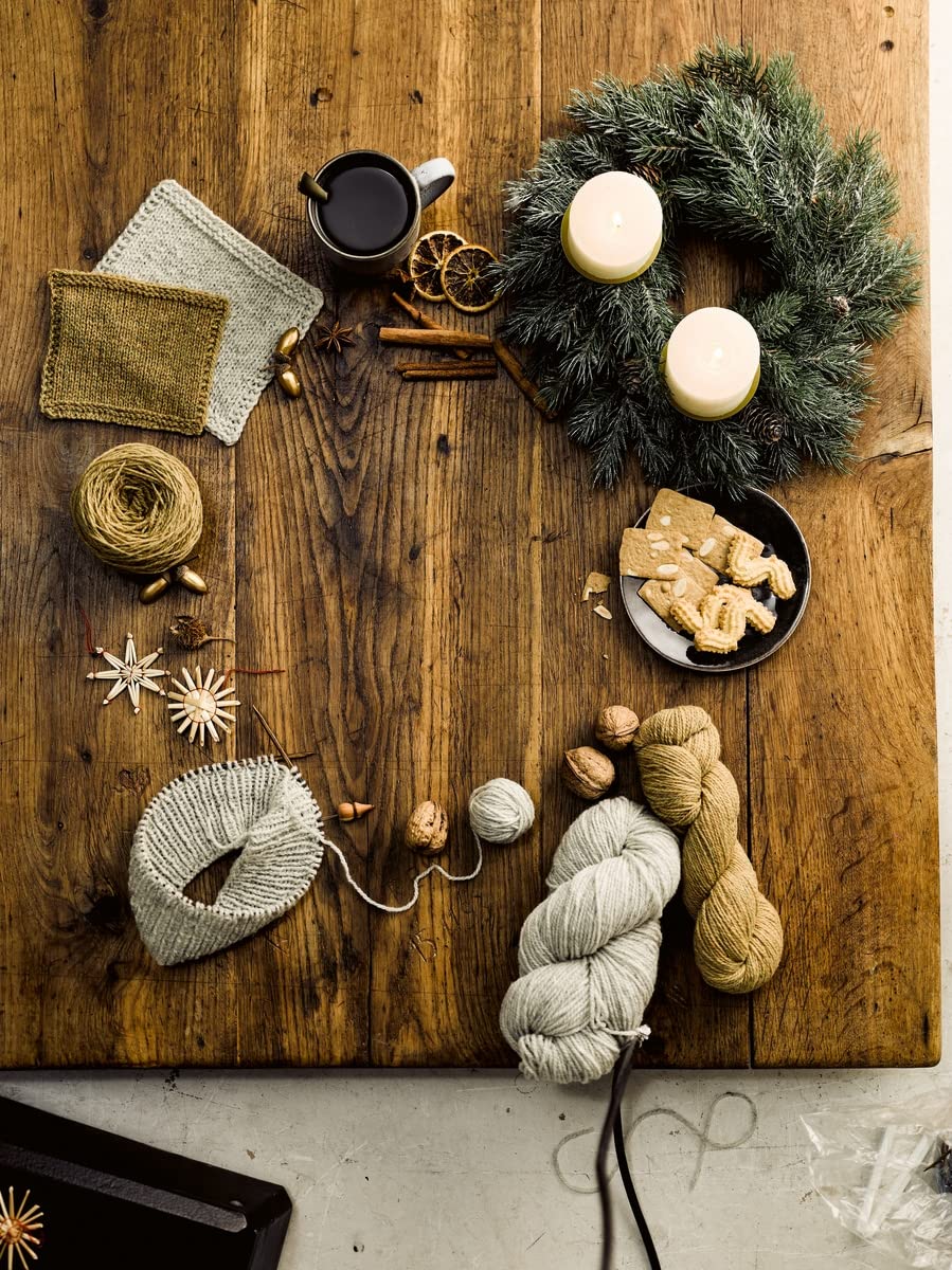 Adventskalender Stricken und Schmökern: Mit 18 Lesepausen und 6 kleinen Strickideen, Gebundenes Buch