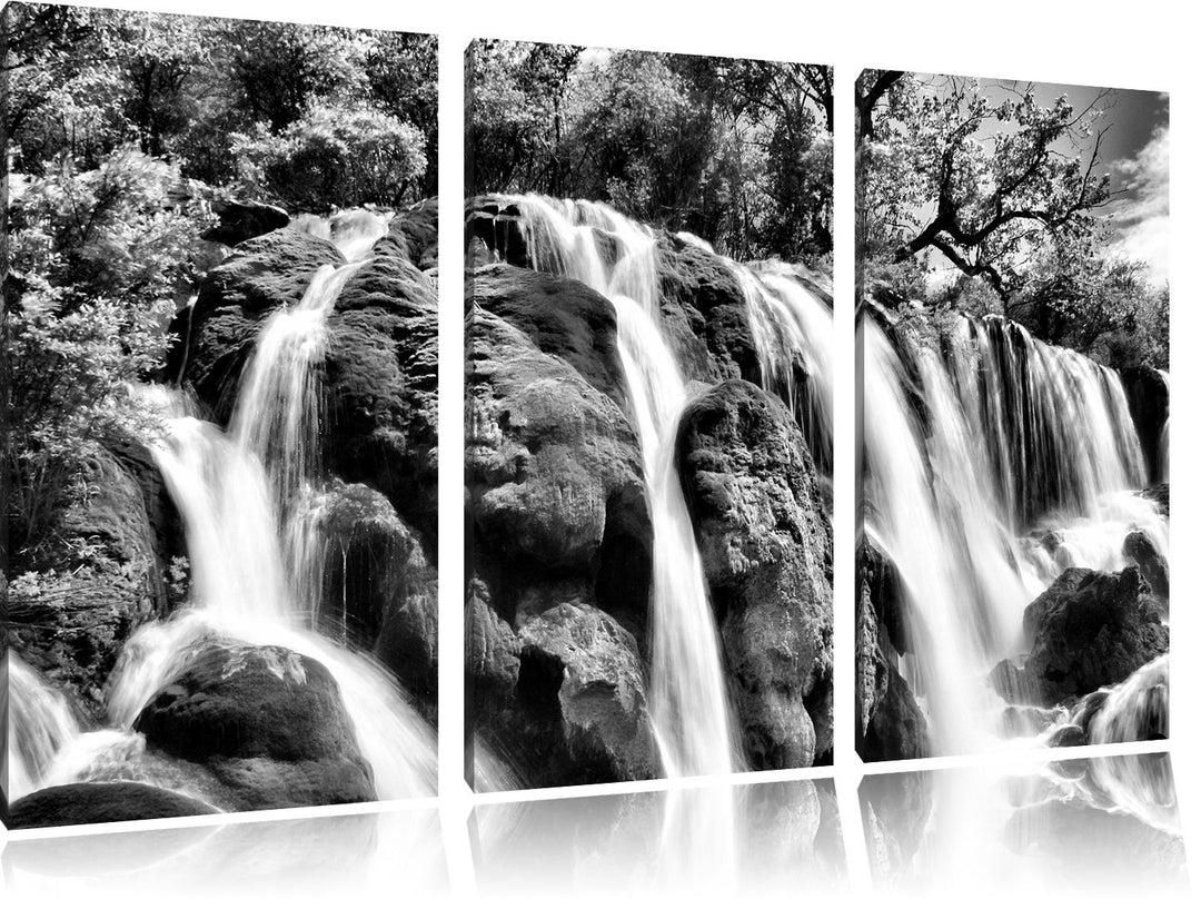 Pixxprint Wasserfall im Dschungel als Leinwandbild/Grösse: 3 Teilig (120x80) cm/Wandbild/Kunstdruck/