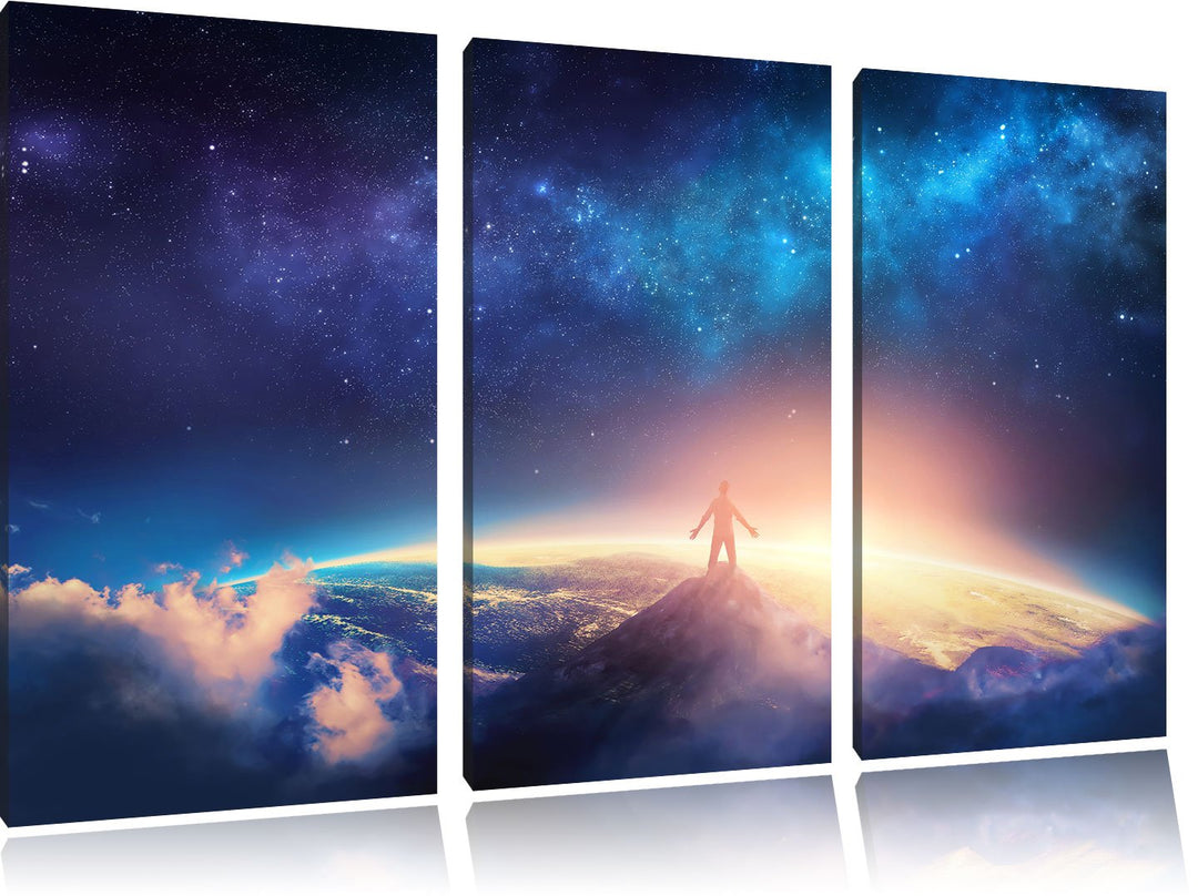 Pixxprint der Mann auf dem Berg als Leinwandbild/Grösse: 3 Teilig (120x80 cm) cm/Wandbild/Kunstdruck