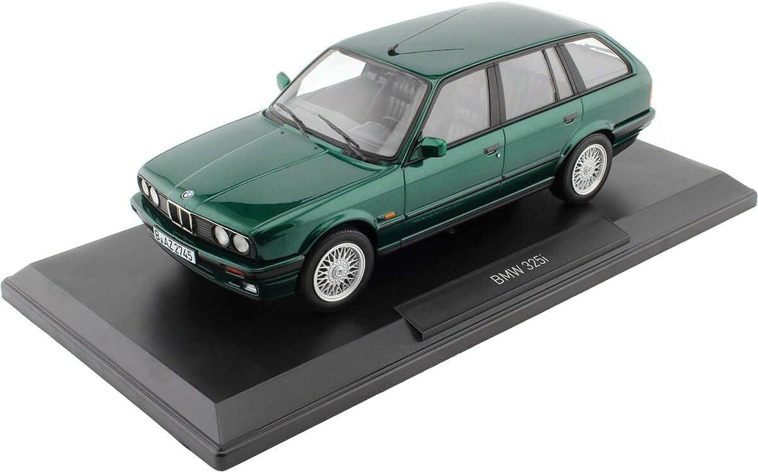 Norev BMW 325i E30 Touring Kombi 1990 grün metallic Modellauto 1:18