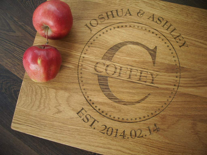 Personalisiertes Schneidebrett mit Monogramm | Geburtstagsgeschenke | Holzbrett mit Gravur | Persona