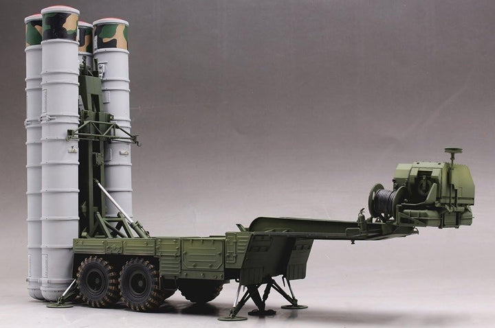 Hobby Boss 385511 Russian KrAZ-260B Trctor w S-300PMU 1/35 KrAZ-260 B mit 5P85TE Tel Modellbausatz,