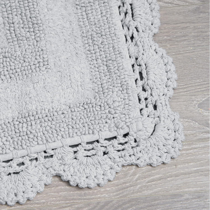 Laura Ashley Badteppich, gehäkelt, Baumwolle, 43 x 61 cm, Hellgrau 17x24 Hellgrau, 17x24 Hellgrau