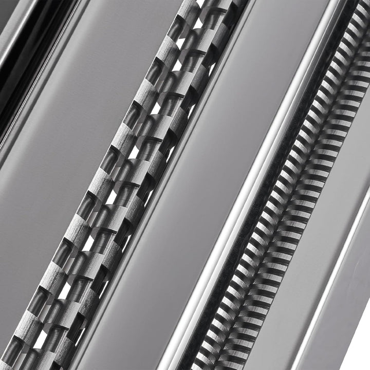 SPRINGLANE Manuelle Nudelmaschine Nonna, Edelstahl, Pastamaker inkl. Rezeptheft, Nudeltrockner & 3 S