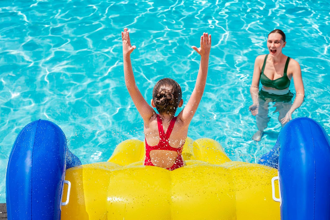 8'1" x 49" x 39"/2.47m x 1.24m x 1.00m Giant Pool Water Slide