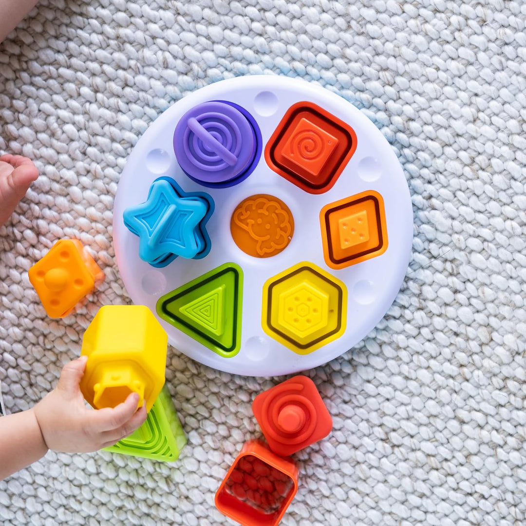 Fat Brain Toys Plugzy Shape Sorter - Taktiles Baby-Sinnesspielzeug für +10 Monate - Inklusive Basis