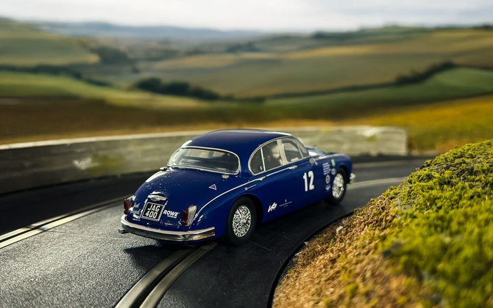 Scalextric Jaguar MK2 - Grant Williams Racing Slotcar, Blau, Jaguar MK2