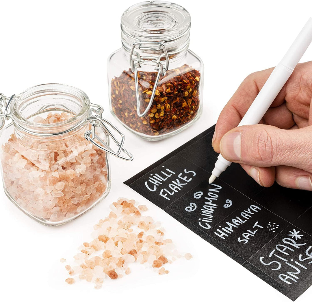 Oak & Steel - 24 Gewürzgläser mit Bügelverschluss, 48 Etiketten und Stift 100ml - Ideal für die Aufb