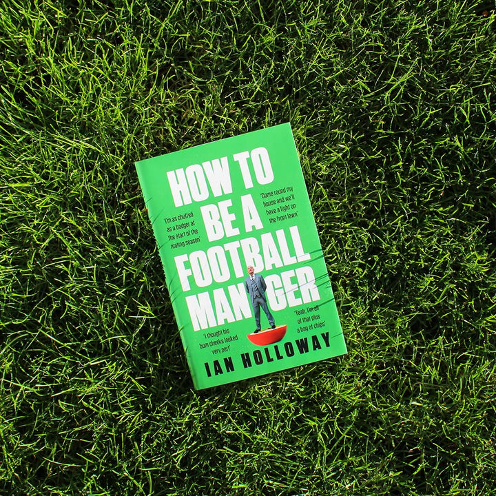 How to Be a Football Manager, Gebundenes Buch