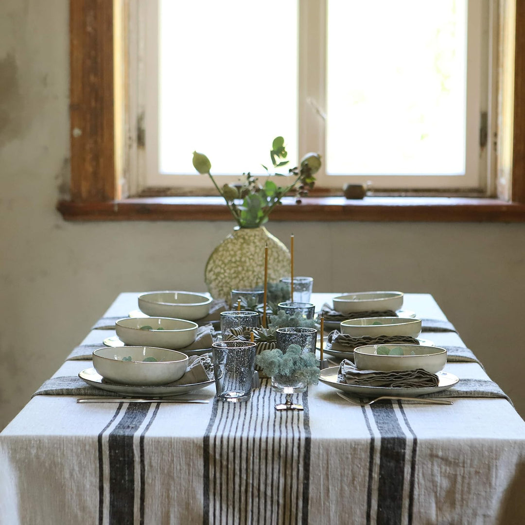 LinenMe Schwarze Leinentischdecke Provence 136x320cm 136 x 320 cm, 136 x 320 cm
