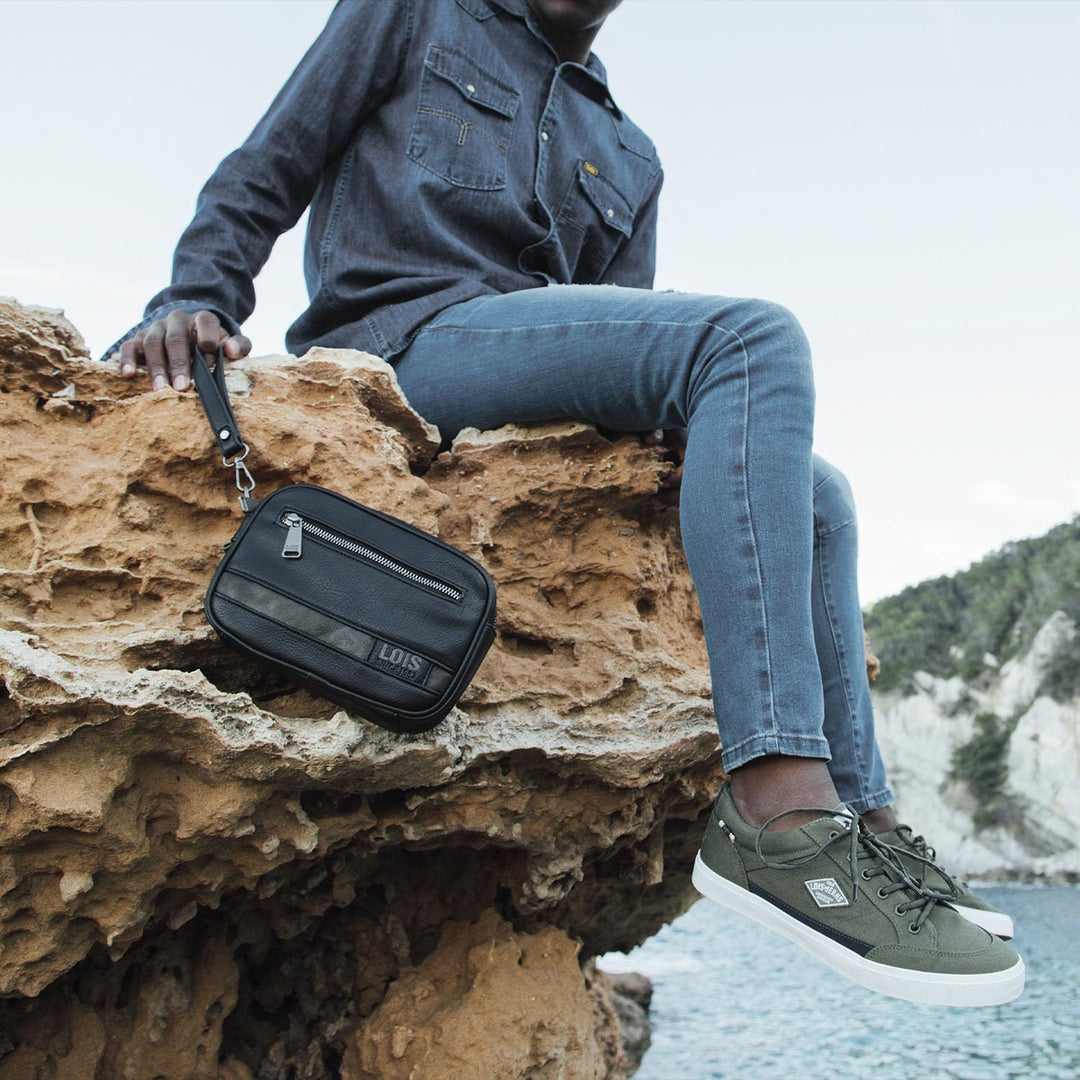 Lois - Umhängetasche Herren - Moderne Herren Handtaschen und Lederhandgelenktasche Herren - Stilvoll
