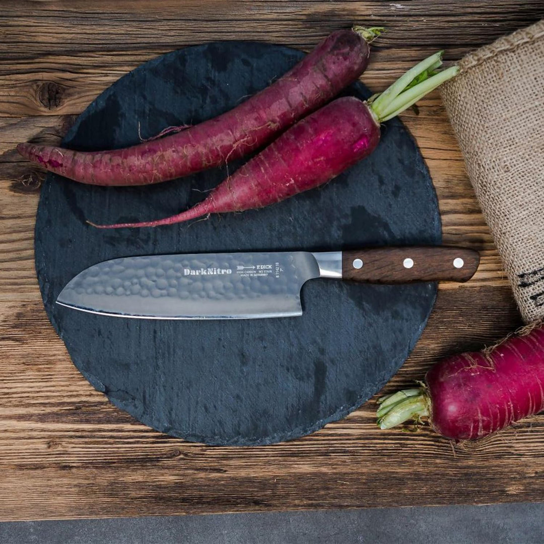 F. DICK DarkNitro Santoku Messer (Küchenmesser/Kochmesser für die asiatische Küche, Griff aus Eichen