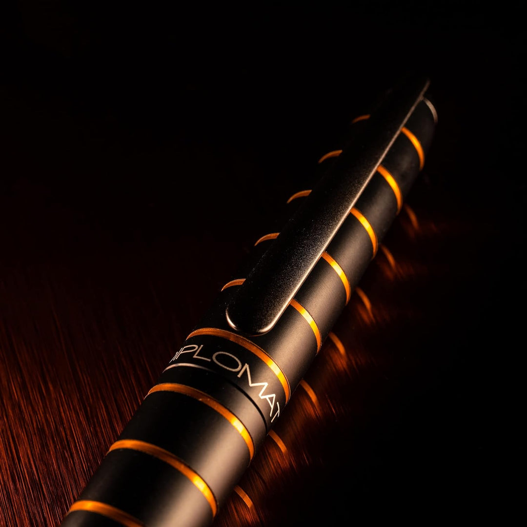 DIPLOMAT ELOX Drehbleistift Druckbleistift/Handgefertigt/mit Geschenkbox/Farbe: Schwarz Orange, 1 St