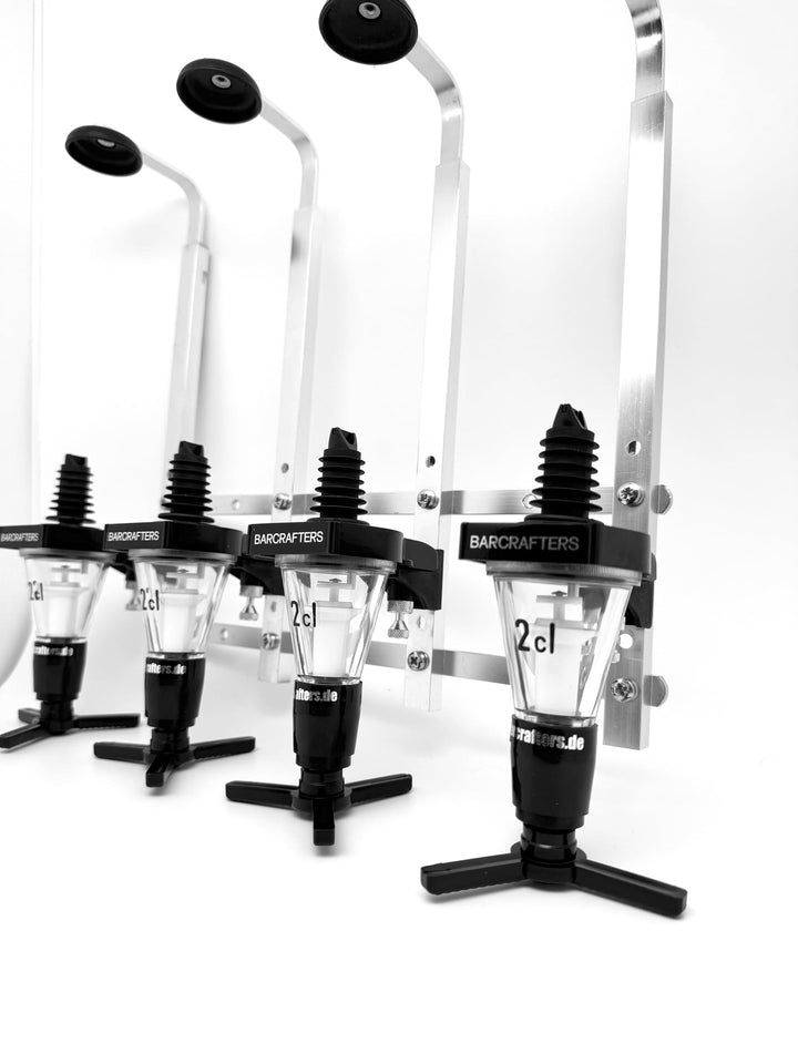 Profi Spirituosen Dosierer, im Set 4-er, Reihenhalterung, Wandhalterung inkl. 4 Portionierer in 2 cl