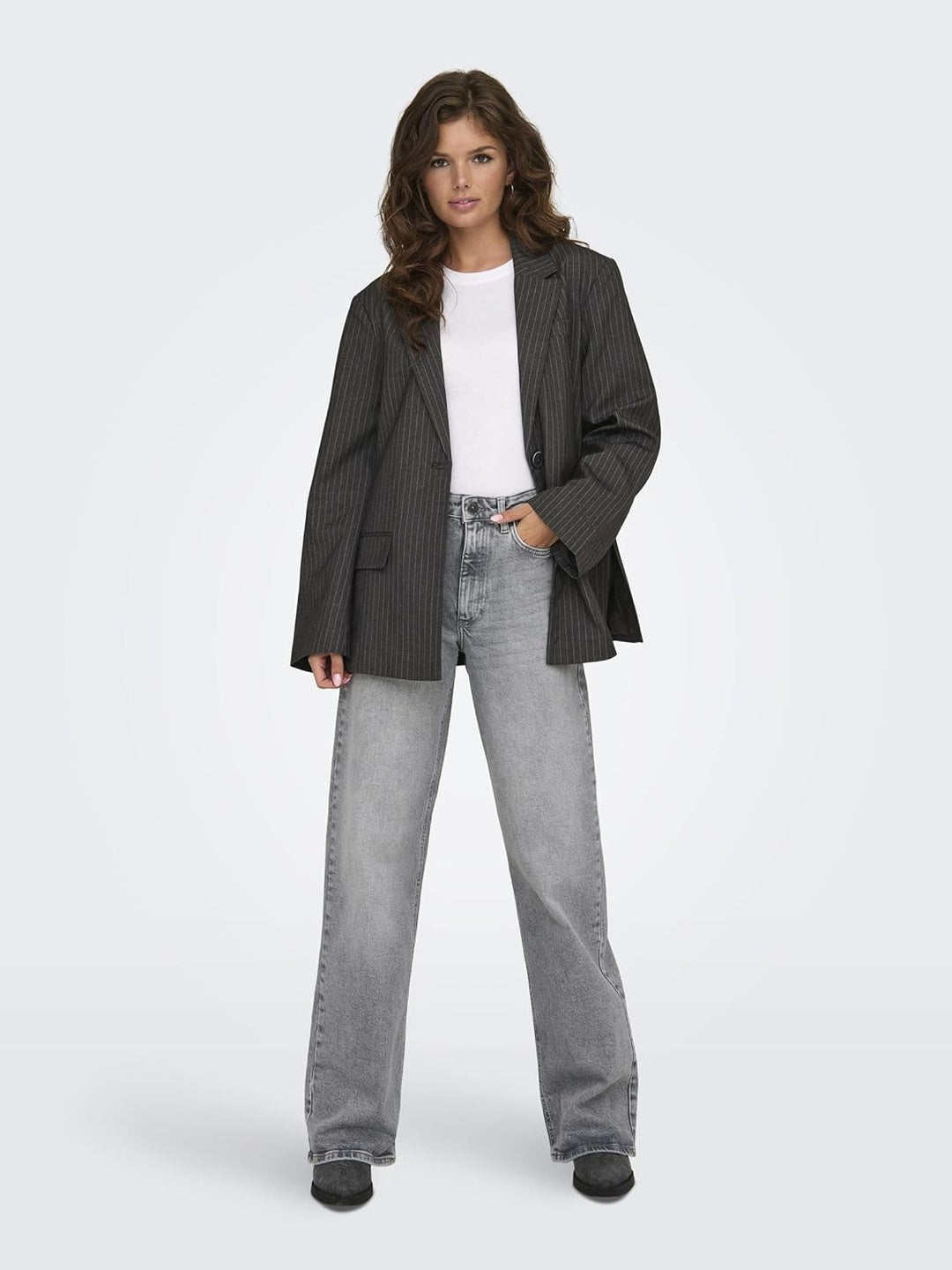 ONLY Female Jeans mit weitem Bein ONLJUICY Hohe Taille Weiter Beinschnitt Jeans 25W / 30L Medium Gre