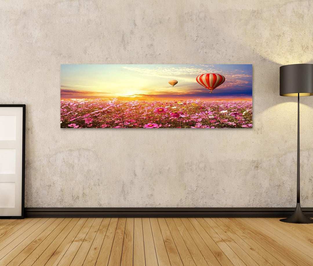 islandburner Bild auf Leinwand Landschaft Kosmosblumenfeld Und Heissluftballon Bei Sonnenuntergang V