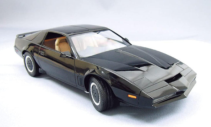 Aoshima Knight Rider: Knight 2000 KITT Staffel 1 Modellbausatz im Massstab 1:24