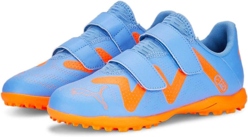 PUMA Unisex Future Play Tt V Jr Fussballschuh 38.5 EU Blue Glimmer Puma White Ultra Orange, 38.5 EU