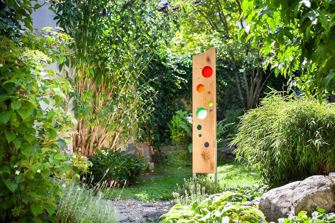 Gartenskulptur aus Holz und Glas. Gartendekoration als Unikate handgefertigt und wetterfest