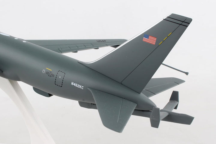 Daron SkyMarks KC-46A Massstab 1/200, Grau