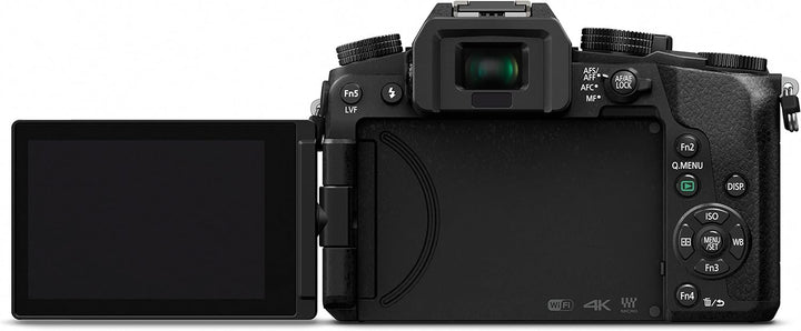 Panasonic Lumix G70KA Starterkit 16 MP, 4K Video, 7,5 cm (3 Zoll) Touchscreen, WiFi, NFC (inkl. 16 G