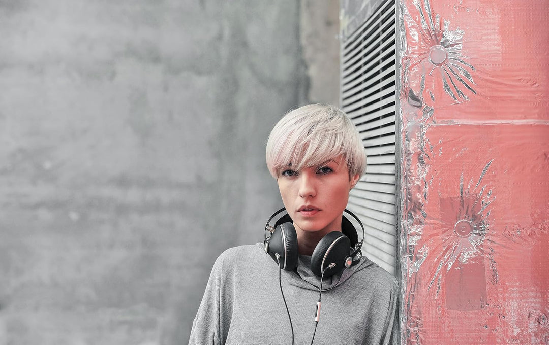 Meze 99 Neo Black Audiophiler Over-Ear Kopfhörer, hochwertigen Materialien und hohem neo schwarz, Sc