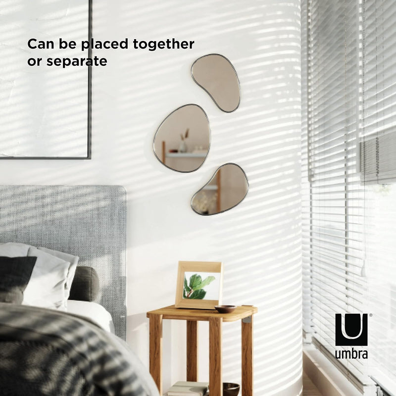 Umbra Hubba Pebble Wandspiegel Set, Moderne Design Spiegel mit Organischer Form, 3er-Set, Titan Tita