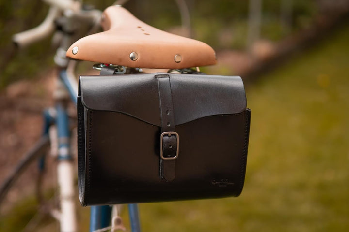 Gusti Satteltasche Leder - Marianne V. Damen und Herren Lenkertasche Ledertasche diebstahlsicher Fah