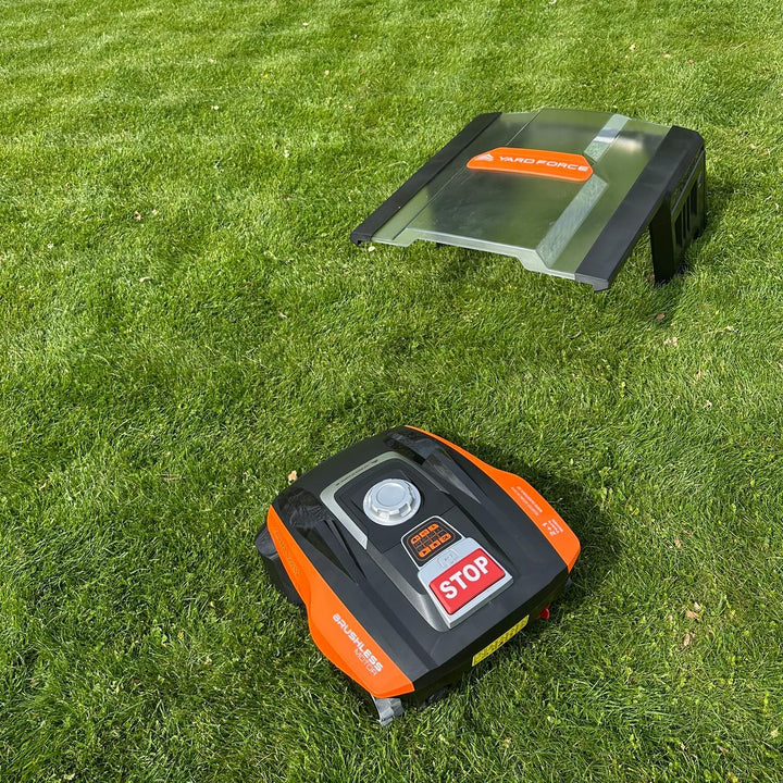 YARD FORCE Mähroboter Compact 300RBS - 300m² - leise - mit Garage
