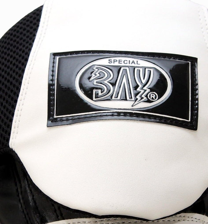 BAY Gel Leder Trainerpratzen mit Ergonomischer Handkontur, Schlagpolster für Kampfsport, Schwarz, 2e