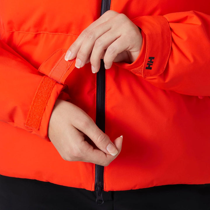 Helly Hansen Damen Nora Kurze Puffy Skijacke XL 147 CHERRY TOMATO, XL 147 CHERRY TOMATO