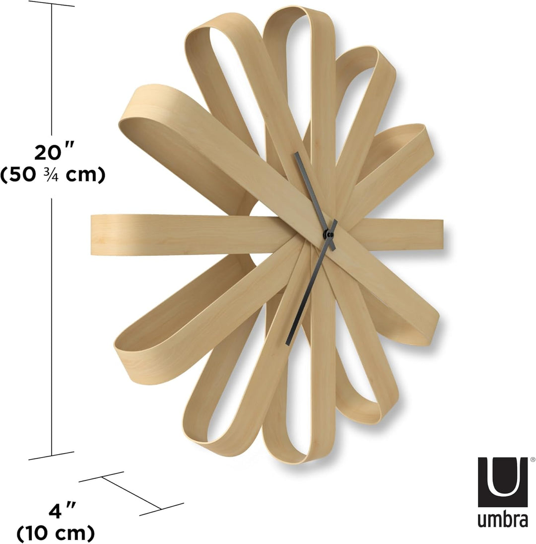Umbra Ribbonwood Wanduhr, Geräuschlose Quarz Wanduhr aus gebogenem Buchenholz für Küche, Büro, Schla