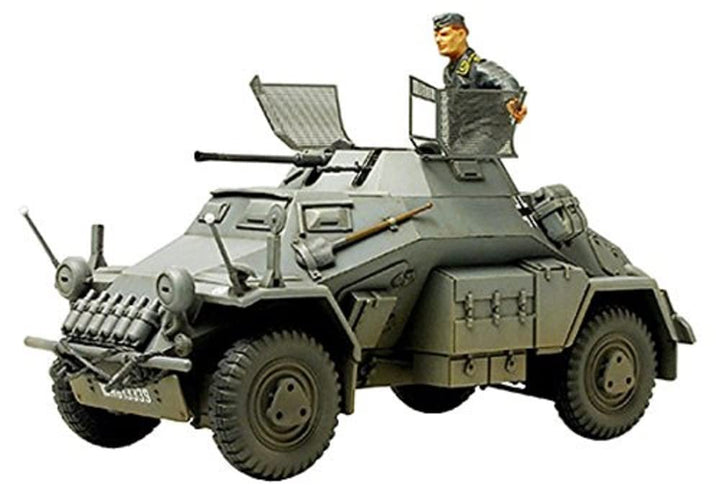 Tamiya 300035270-1:35 WWII Sonderkraftfahrzeug 222 (1)