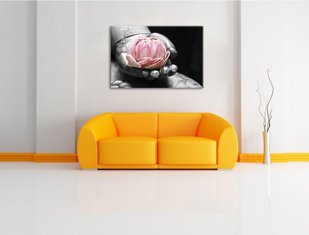 liegender Lotus in einer Hand eines Buddhas schwarz/weiss Format: 100x70 auf Leinwand, XXL riesige B