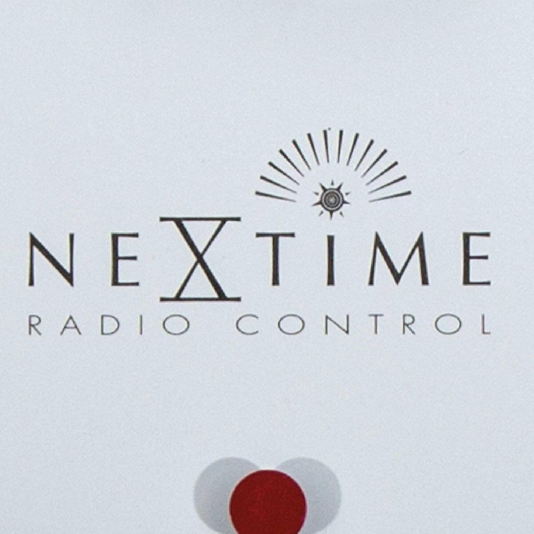 NeXtime Funkuhr Wanduhr Bahnhofsuhr "STATION - RCC", sehr leise, rund, ø 35 cm