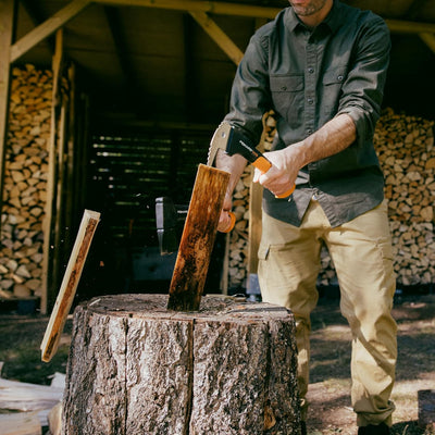 Fiskars Hand-Sappie zur Holzbearbeitung, Länge: 34,8 cm, Gehärtete Stahlklinge/Glasfaserverstärkter