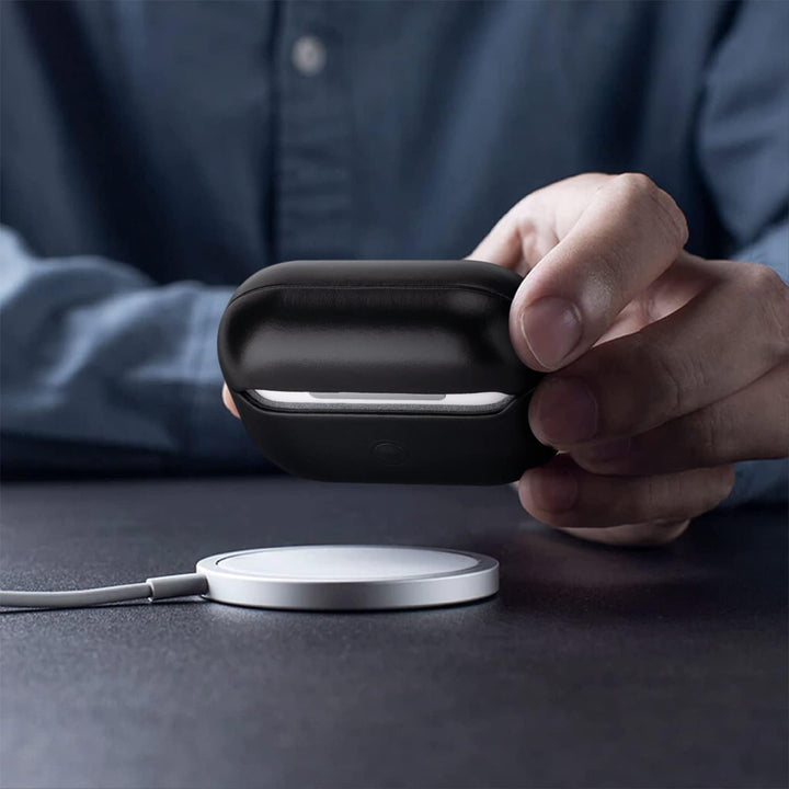 MAOGOAM Leder AirPods Pro 2 Hülle mit Knöpfen, Authentische Kristall-Pflanzenöl gewachste Lederhülle