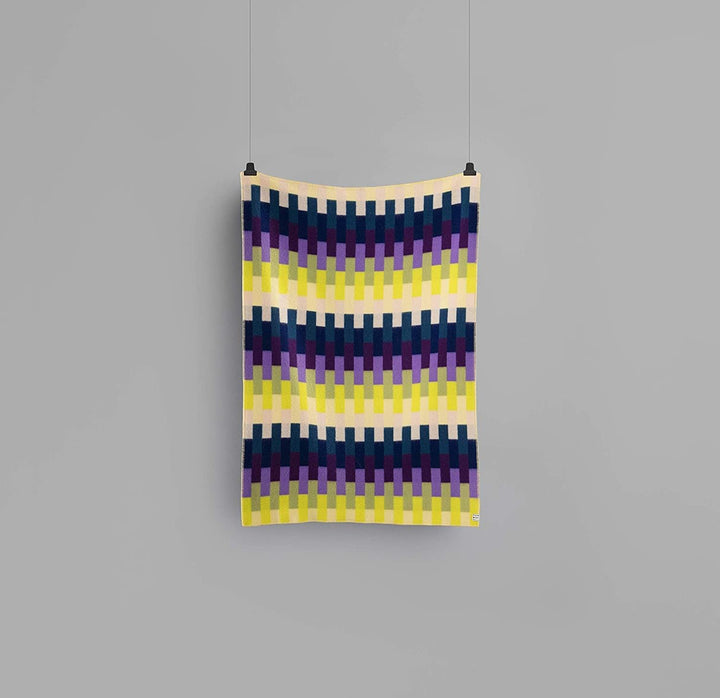 RØROS TWEED - Asmund Bold - Wolldecke aus norwegischer Lammwolle - Design von Kristine Five Melvær -