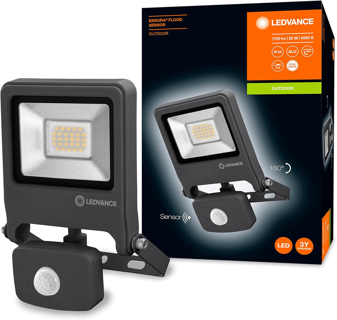 LEDVANCE LED Fluter, Leuchte für Aussenanwendungen, Kaltweiss, Integrierter Tageslicht- und Bewegung