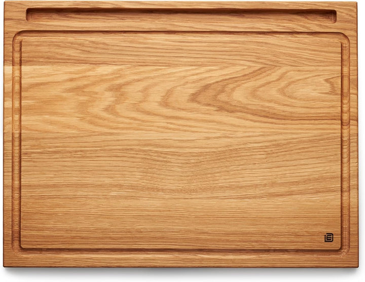 Edeldings Schneide- und Servierbrett aus hochwertiger Eiche 40 х 30 cm gross mit Saftrille und Table