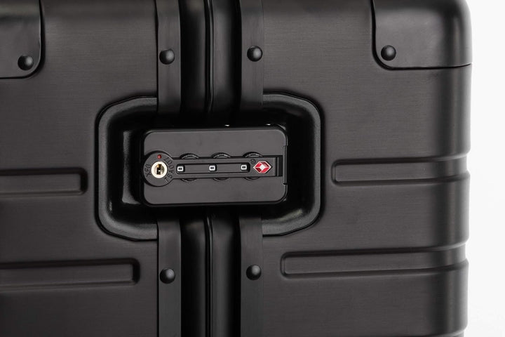 Travelhouse Oslo Alu Reisekoffer Schwarz L-75cm Hartschalenkoffer Reisetrolley Suitecase Trolley 2X