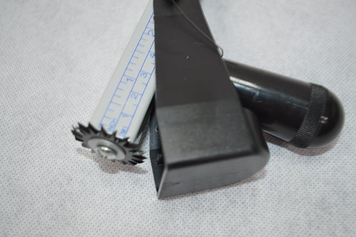 2 STÜCK KARTONRILLER;FALTRILLER;FALTKARTON;PAPPRILLER;SKALIERUNG;KARTON;SCHNEIDER;PAKET
