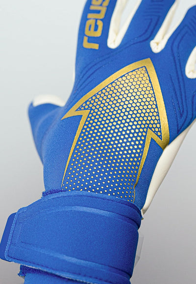 Reusch Herren Arrow Unisex Torwarthandschuhe mit Innennaht Schnitt und Grip Gold X Belag, Geeignet f